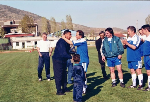 &Alpha;&pi;&omicron;&chi;&alpha;&iota;&rho;&epsilon;&tau;&iota;&sigma;&mu;ό&sigmaf; &sigma;&tau;&omicron; &Delta;ά&sigma;&kappa;&alpha;&lambda;&omicron;