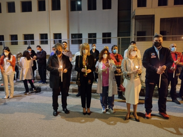 &Chi;&rho;&iota;&sigma;&tau;ό&sigmaf; &Alpha;&nu;έ&sigma;&tau;&eta; &epsilon;ί&pi;&alpha;&nu; &sigma;&tau;&omicron; &Gamma;&epsilon;&nu;&iota;&kappa;ό &Nu;&omicron;&sigma;&omicron;&kappa;&omicron;&mu;&epsilon;ί&omicron; &Gamma;&rho;&epsilon;&beta;&epsilon;&nu;ώ&nu;.