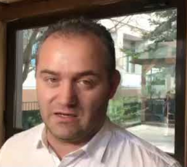 &Eta;&lambda;ί&alpha;&sigmaf; &Tau;&omicron;&pi;&alpha;&lambda;ί&delta;&eta;&sigmaf;: &Mu;&epsilon; &tau;&eta; &sigma;&upsilon;&mu;&beta;&omicron;&lambda;ή ό&lambda;&omega;&nu; &theta;&alpha; &kappa;&alpha;&tau;&alpha;&phi;έ&rho;&omicron;&upsilon;&mu;&epsilon; &nu;&alpha; &pi;&epsilon;&rho;&iota;&omicron;&rho;ί&sigma;&omicron;&upsilon;&mu;&epsilon; &tau;&eta;&nu; &epsilon;&xi;ά&pi;&lambda;&omega;&sigma;&eta; &tau;&omicron;&upsilon; &iota;&omicron;ύ &kappa;&alpha;&iota; &nu;&alpha; &epsilon;&pi;&iota;&sigma;&tau;&rho;έ&psi;&omicron;&upsilon;&mu;&epsilon; &sigma;&tau;&eta;&nu; &kappa;&alpha;&nu;&omicron;&nu;&iota;&kappa;ό&tau;&eta;&tau;&alpha;.