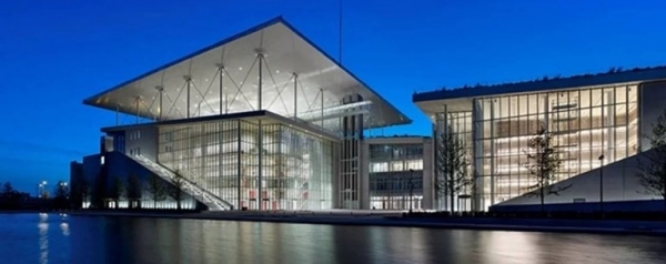 &Delta;&omega;&rho;&epsilon;ά "&mu;&alpha;&mu;&omicron;ύ&theta;" 100.000.000 &delta;&omicron;&lambda;&alpha;&rho;ί&omega;&nu; &alpha;&pi;ό &tau;&omicron; Ί&delta;&rho;&upsilon;&mu;&alpha; &Nu;&iota;ά&rho;&chi;&omicron;&sigmaf; &gamma;&iota;&alpha; &tau;&eta;&nu; &alpha;&nu;&tau;&iota;&mu;&epsilon;&tau;ώ&pi;&iota;&sigma;&eta; &tau;&omicron;&upsilon; &kappa;&omicron;&rho;&omicron;&nu;&omicron;ϊ&omicron;ύ