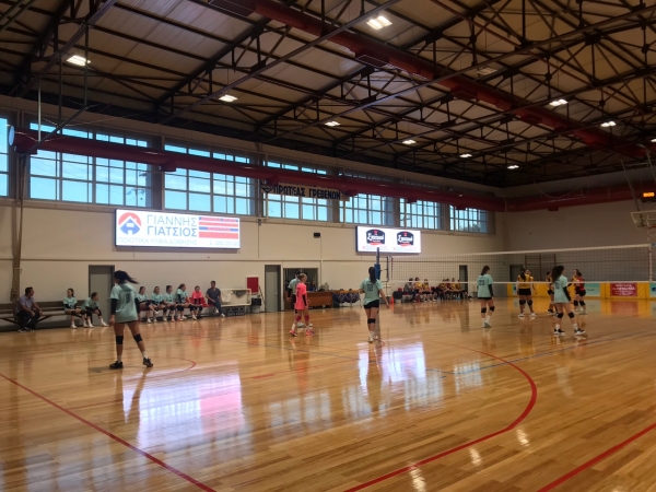 &Xi;&epsilon;&kappa;ί&nu;&eta;&mu;&alpha; &mu;&epsilon; &nu;ί&kappa;&eta; &tau;&omega;&nu; &kappa;&omicron;&rho;&alpha;&sigma;ί&delta;&omega;&nu; &tau;&omicron;&upsilon; &Gamma;&upsilon;&mu;&nu;&alpha;&sigma;&tau;&iota;&kappa;&omicron;ύ &Sigma;&upsilon;&lambda;&lambda;ό&gamma;&omicron;&upsilon; &Gamma;&rho;&epsilon;&beta;&epsilon;&nu;ώ&nu;