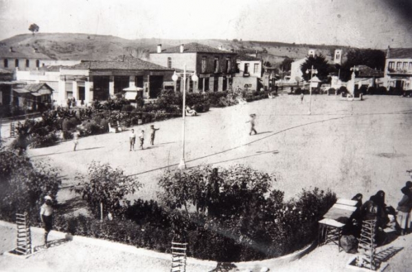 &Alpha;&Pi;&Omicron;&Gamma;&Rho;&Alpha;&Phi;&Eta; &Tau;&Eta;&Sigma; &Epsilon;&Pi;&Alpha;&Rho;&Chi;&Iota;&Alpha;&Sigma; &Gamma;&Rho;&Epsilon;&Beta;&Epsilon;&Nu;&Omega;&Nu; 7 &Alpha;&Pi;&Rho;&Iota;&Lambda;&Iota;&Omicron;&Upsilon; 1951