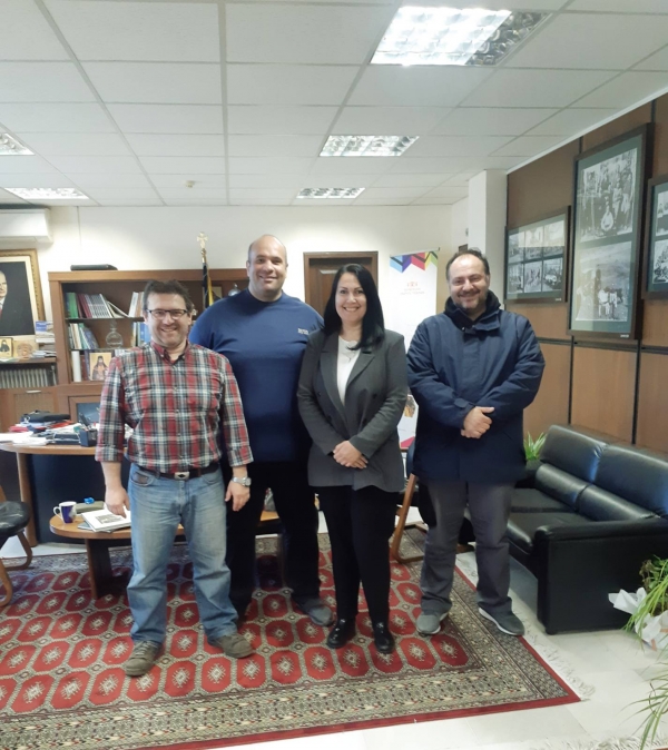 &Sigma;&upsilon;&nu;ά&nu;&tau;&eta;&sigma;&eta; &tau;&eta;&sigmaf; &Nu;&omicron;&mu;&alpha;&rho;&chi;&iota;&alpha;&kappa;ή&sigmaf; &Epsilon;&pi;&iota;&tau;&rho;&omicron;&pi;ή&sigmaf; &Gamma;&rho;&epsilon;&beta;&epsilon;&nu;ώ&nu; &tau;&omicron;&upsilon; &Tau;&Epsilon;&Epsilon; &mu;&epsilon; &tau;&omicron;&nu; &Alpha;&nu;&tau;&iota;&pi;&epsilon;&rho;&iota;&phi;&epsilon;&rho;&epsilon;&iota;ά&rho;&chi;&eta; &Gamma;&iota;ά&nu;&nu;&eta; &Gamma;&iota;ά&tau;&sigma;&iota;&omicron;.