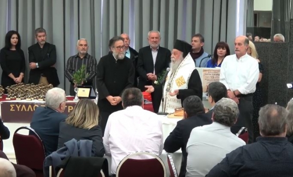 &Kappa;&omicron;&pi;ή &pi;ί&tau;&alpha;&sigmaf; &Gamma;&rho;&epsilon;&beta;&epsilon;&nu;&iota;&omega;&tau;ώ&nu; &Theta;&epsilon;&sigma;&sigma;&alpha;&lambda;&omicron;&nu;ί&kappa;&eta;&sigmaf;- &beta;&rho;&alpha;&beta;&epsilon;ύ&sigma;&epsilon;&iota;&sigmaf; &mu;&alpha;&theta;&eta;&tau;ώ&nu; &amp; &pi;&alpha;&lambda;&alpha;&iota;&mu;ά&chi;&omega;&nu; &tau;&omicron;&upsilon; "&Pi;&upsilon;&rho;&sigma;&omicron;ύ" (VIDEO)