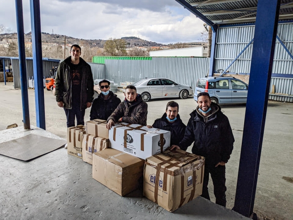 &Beta;&omicron;ή&theta;&epsilon;&iota;&alpha; &sigma;&tau;&omicron;&upsilon;&sigmaf; &sigma;&epsilon;&iota;&sigma;&mu;ό&pi;&lambda;&eta;&kappa;&tau;&omicron;&upsilon;&sigmaf; &tau;&eta;&sigmaf; &Epsilon;&lambda;&alpha;&sigma;&sigma;ό&nu;&alpha;&sigmaf; &alpha;&pi;&omicron; &tau;&eta; N&epsilon;&omicron;&lambda;&alpha;ί&alpha; &Chi;&rho;&upsilon;&sigma;&alpha;&upsilon;&gamma;ή&sigmaf; &Beta;&omicron;ϊ&omicron;&upsilon; &sigma;&epsilon; &sigma;&upsilon;&nu;&epsilon;&rho;&gamma;&alpha;&sigma;ί&alpha; &mu;&epsilon; &tau;&omicron;&nu; &pi;&omicron;&lambda;&iota;&tau;&iota;&sigma;&tau;&iota;&kappa;ό &sigma;ύ&lambda;&lambda;&omicron;&gamma;&omicron; &tau;&omicron;&upsilon; &chi;&omega;&rho;&iota;&omicron;ύ