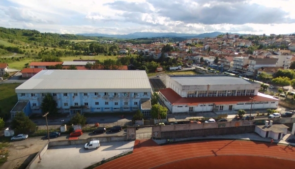 &Sigma;&upsilon;&zeta;ή&tau;&eta;&sigma;&eta; &sigma;&tau;&omicron; &delta;&eta;&mu;&omicron;&tau;&iota;&kappa;ό &sigma;&upsilon;&mu;&beta;&omicron;ύ&lambda;&iota;&omicron; &gamma;&iota;&alpha; &tau;&omicron; &kappa;&omicron;&lambda;&upsilon;&mu;&beta;&eta;&tau;ή&rho;&iota;&omicron;, &pi;&omicron;&upsilon; &pi;&alpha;&rho;&alpha;&mu;έ&nu;&epsilon;&iota; &kappa;&lambda;&epsilon;&iota;&sigma;&tau;ό (VIDEO)