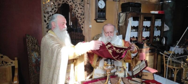 &Theta;&epsilon;ί&alpha; &Lambda;&epsilon;&iota;&tau;&omicron;&upsilon;&rho;&gamma;ί&alpha; &sigma;&tau;&iota;&sigmaf; &Alpha;&mu;&upsilon;&gamma;&delta;&alpha;&lambda;&iota;έ&sigmaf; &Gamma;&rho;&epsilon;&beta;&epsilon;&nu;ώ&nu;