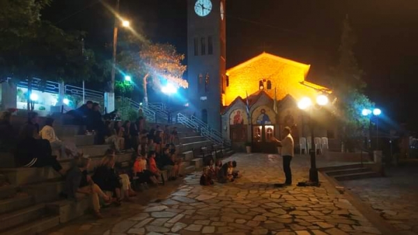 &Delta;ή&mu;&omicron;&sigmaf; &Gamma;&rho;&epsilon;&beta;&epsilon;&nu;ώ&nu;: &Epsilon;&pi;&iota;&tau;&upsilon;&chi;&eta;&mu;έ&nu;&epsilon;&sigmaf; &omicron;&iota; &ldquo;&Beta;&rho;&alpha;&delta;&iota;έ&sigmaf; &Pi;&alpha;&rho;&alpha;&mu;&upsilon;&theta;&iota;&omicron;ύ&rdquo; &tau;&omicron;&upsilon; &Pi;&omicron;&lambda;&iota;&tau;&iota;&sigma;&tau;&iota;&kappa;&omicron;ύ &mu;&alpha;&sigmaf; &Kappa;&alpha;&lambda;&omicron;&kappa;&alpha;&iota;&rho;&iota;&omicron;ύ