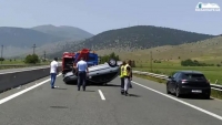 &Tau;&rho;&omicron;&chi;&alpha;ί&omicron; &delta;&upsilon;&sigma;&tau;ύ&chi;&eta;&mu;&alpha; &sigma;&tau;&eta;&nu; &Epsilon;&gamma;&nu;&alpha;&tau;ί&alpha; &Omicron;&delta;ό έ&xi;&omega; &alpha;&pi;ό &tau;&eta;&nu; &Kappa;&omicron;&zeta;ά&nu;&eta; &ndash; &Nu;&epsilon;&kappa;&rho;ό&sigmaf; 69&chi;&rho;&omicron;&nu;&omicron;&sigmaf; ά&nu;&tau;&rho;&alpha;&sigmaf; (&Beta;ί&nu;&tau;&epsilon;&omicron; &kappa;&alpha;&iota; &Phi;&omega;&tau;&omicron;&gamma;&rho;&alpha;&phi;ί&epsilon;&sigmaf;)
