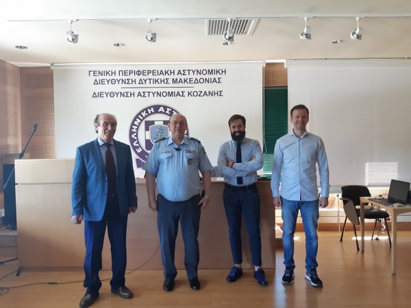 &Omicron;&lambda;&omicron;&kappa;&lambda;&eta;&rho;ώ&theta;&eta;&kappa;&epsilon; &mu;&epsilon; &epsilon;&pi;&iota;&tau;&upsilon;&chi;ί&alpha; &eta; &epsilon;&kappa;&pi;&alpha;ί&delta;&epsilon;&upsilon;&sigma;&eta; &sigma;&epsilon; &theta;έ&mu;&alpha;&tau;&alpha; &alpha;&nu;&tau;&iota;&mu;&epsilon;&tau;ώ&pi;&iota;&sigma;&eta;&sigmaf; &epsilon;&nu;&delta;&omicron;&omicron;&iota;&kappa;&omicron;&gamma;&epsilon;&nu;&epsilon;&iota;&alpha;&kappa;ή&sigmaf; &beta;ί&alpha;&sigmaf;