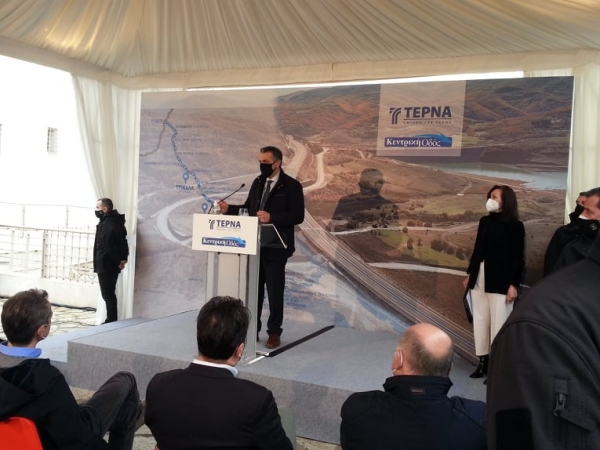 &Omicron; &Pi;&epsilon;&rho;&iota;&phi;&epsilon;&rho;&epsilon;&iota;ά&rho;&chi;&eta;&sigmaf; &Delta;&upsilon;&tau;&iota;&kappa;ή&sigmaf; &Mu;&alpha;&kappa;&epsilon;&delta;&omicron;&nu;ί&alpha;&sigmaf; &kappa;&alpha;&iota; &omicron; &Alpha;&nu;&tau;&iota;&pi;&epsilon;&rho;&iota;&phi;&epsilon;&rho;&epsilon;&iota;ά&rho;&chi;&eta;&sigmaf; &Pi;.&Epsilon;. &Gamma;&rho;&epsilon;&beta;&epsilon;&nu;ώ&nu;  &sigma;&tau;&eta;&nu; &epsilon;&kappa;&delta;ή&lambda;&omega;&sigma;&eta; &pi;&alpha;&rho;&omicron;&upsilon;&sigma;ί&alpha;&sigma;&eta;&sigmaf; &tau;&eta;&sigmaf; &pi;&rho;&omicron;ό&delta;&omicron;&upsilon; &epsilon;&rho;&gamma;&alpha;&sigma;&iota;ώ&nu; &kappa;&alpha;&tau;&alpha;&sigma;&kappa;&epsilon;&upsilon;ή&sigmaf; &tau;&omicron;&upsilon; &Epsilon;65