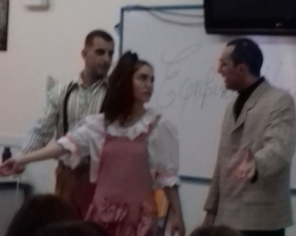 &Tau;&omicron; 2&omicron; &Gamma;&upsilon;&mu;&nu;ά&sigma;&iota;&omicron; &Gamma;&rho;&epsilon;&beta;&epsilon;&nu;ώ&nu; &epsilon;&upsilon;&chi;&alpha;&rho;&iota;&sigma;&tau;&epsilon;ί &tau;&omicron; &Delta;&Eta;.&Pi;&Epsilon;.&Theta;&Epsilon; &Kappa;&omicron;&zeta;ά&nu;&eta;&sigmaf;