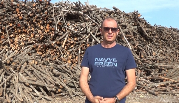 &Alpha;&upsilon;&xi;&eta;&mu;έ&nu;&eta; &eta; &zeta;ή&tau;&eta;&sigma;&eta; &sigma;&epsilon; &kappa;&alpha;&upsilon;&sigma;ό&xi;&upsilon;&lambda;&alpha; (VIDEO)