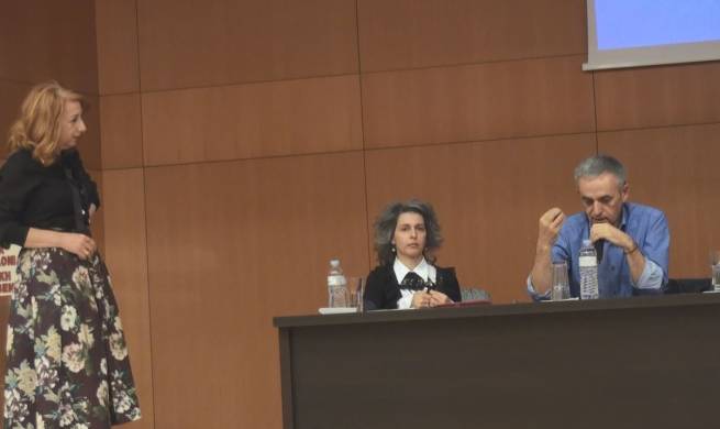 &Eta;&mu;&epsilon;&rho;ί&delta;&alpha; &mu;&epsilon; &theta;έ&mu;&alpha; &laquo;&Alpha;&upsilon;&tau;&iota;&sigma;&mu;ό&sigmaf;: &Epsilon;&kappa;&pi;&alpha;ί&delta;&epsilon;&upsilon;&sigma;&eta; &gamma;&iota;&alpha; &tau;&eta; &zeta;&omega;ή. (VIDEO)