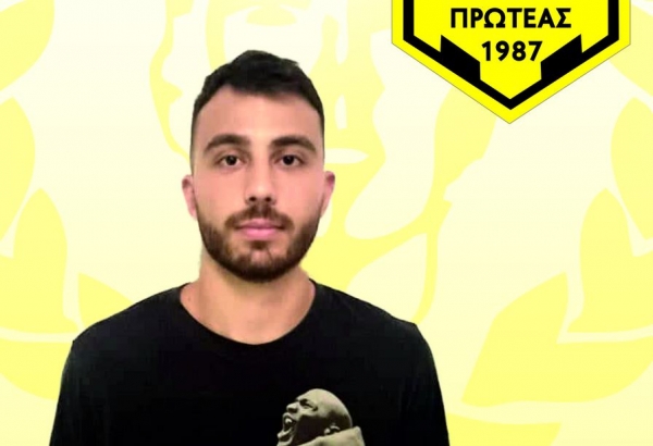 &Omicron; &Alpha;&theta;&eta;&nu;&alpha;&gamma;ό&rho;&alpha;&sigmaf; &Kappa;&alpha;&tau;&eta;&rho;&tau;&zeta;ί&delta;&eta;&sigmaf; &sigma;&tau;&omicron;&nu; &Pi;&Rho;&Omega;&Tau;&Epsilon;&Alpha; &Gamma;&Rho;&Epsilon;&Beta;&Epsilon;&Nu;&Omega;&Nu;