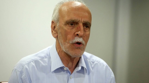 &laquo;Έ&phi;&upsilon;&gamma;&epsilon;&raquo; &alpha;&pi;ό &tau;&eta; &zeta;&omega;ή &sigma;&tau;&alpha; 72 &tau;&omicron;&upsilon; &chi;&rho;ό&nu;&iota;&alpha; &lambda;ό&gamma;&omega; &kappa;&omicron;&rho;&omicron;&nu;&omicron;ϊ&omicron;ύ &omicron; &Beta;&alpha;&sigma;ί&lambda;&eta;&sigmaf; &Sigma;&epsilon;&beta;&alpha;&sigma;&tau;ή&sigmaf;