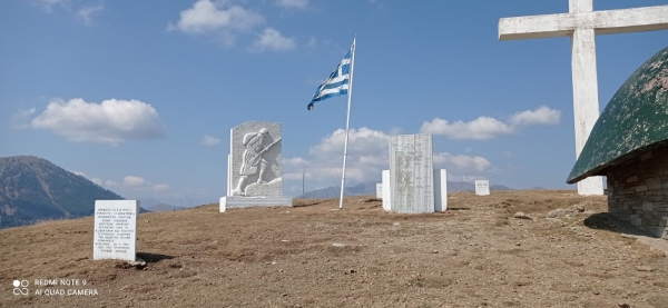 &Gamma;&Rho;&Epsilon;&Beta;&Epsilon;&Nu;&Alpha;: &Epsilon;&pi;&iota;&mu;&nu;&eta;&mu;ό&sigma;&upsilon;&nu;&eta; &delta;έ&eta;&sigma;&eta; &sigma;&tau;&omicron; &mu;&nu;&eta;&mu;&epsilon;ί&omicron; &tau;&omega;&nu; &pi;&epsilon;&sigma;ό&nu;&tau;&omega;&nu; &kappa;&alpha;&tau;ά &tau;&omicron;&nu; &Epsilon;&lambda;&lambda;&eta;&nu;&omicron;ϊ&tau;&alpha;&lambda;&iota;&kappa;ό &pi;ό&lambda;&epsilon;&mu;&omicron; &sigma;&tau;&omicron; ύ&psi;&omega;&mu;&alpha; &tau;&eta;&sigmaf; &Alpha;&nu;&nu;ί&tau;&sigma;&alpha;&sigmaf; (VIDEO)