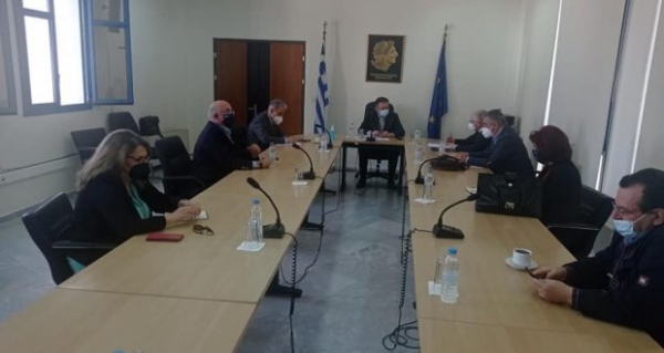 &Epsilon;&pi;ί&sigma;&kappa;&epsilon;&psi;&eta; &tau;&omicron;&upsilon; &Pi;&rho;&omicron;έ&delta;&rho;&omicron;&upsilon; &Epsilon;&Lambda;&Gamma;&Alpha; &kappa;. &Alpha;&nu;&delta;&rho;έ&alpha; &Lambda;&upsilon;&kappa;&omicron;&upsilon;&rho;έ&nu;&tau;&zeta;&omicron;&upsilon; &sigma;&tau;&eta; &Delta;&upsilon;&tau;&iota;&kappa;ή &Mu;&alpha;&kappa;&epsilon;&delta;&omicron;&nu;ί&alpha;