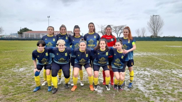 &Beta;&alpha;&sigma;ί&lambda;&iota;&sigma;&sigma;&alpha; &Theta;&rho;ά&kappa;&eta;&sigmaf; - &Alpha;.&Omicron; &Sigma;&epsilon;&iota;&rho;ή&nu;&alpha; &Gamma;&rho;&epsilon;&beta;&epsilon;&nu;ώ&nu; 0 - 0