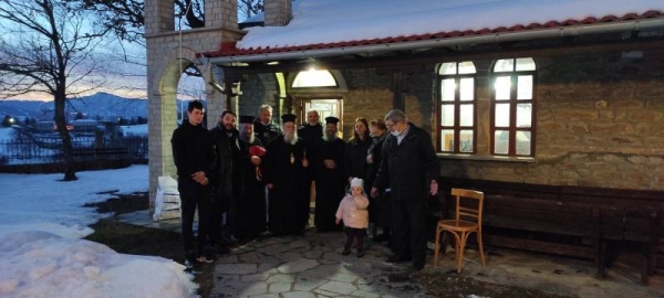 &Alpha;&kappa;&omicron;&lambda;&omicron;&upsilon;&theta;ί&alpha; &tau;&omicron;&upsilon; &Iota;&epsilon;&rho;&omicron;ύ &Epsilon;&upsilon;&chi;&epsilon;&lambda;&alpha;ί&omicron;&upsilon; &sigma;&tau;&iota;&sigmaf; &Epsilon;&kappa;&kappa;&lambda;&eta;&sigma;&iota;έ&sigmaf; &Gamma;&rho;&epsilon;&beta;&epsilon;&nu;ώ&nu;