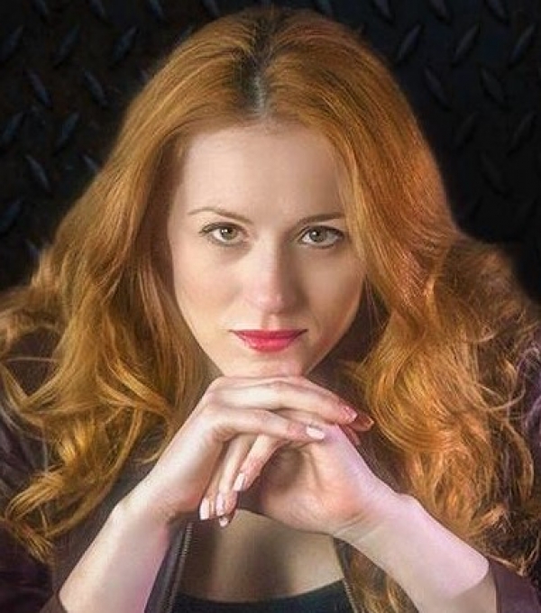 &Delta;&upsilon;&tau;&iota;&kappa;ή &Mu;&alpha;&kappa;&epsilon;&delta;&omicron;&nu;ί&alpha; &mu;&omicron;&upsilon;, &lsquo;I say a little prayer for you&rsquo;