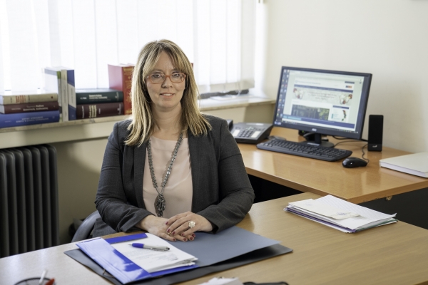 &Pi;&epsilon;&rho;&iota;&phi;&epsilon;&rho;&epsilon;&iota;&alpha;&kappa;ή &Sigma;&upsilon;&mu;&pi;&alpha;&rho;&alpha;&sigma;&tau;ά&tau;&eta;&sigmaf; &tau;&eta;&sigmaf; &Pi;&epsilon;&rho;&iota;&phi;έ&rho;&epsilon;&iota;&alpha;&sigmaf; &Delta;&upsilon;&tau;&iota;&kappa;ή&sigmaf; &Mu;&alpha;&kappa;&epsilon;&delta;&omicron;&nu;ί&alpha;&sigmaf;: &Epsilon;&tau;ή&sigma;&iota;&alpha; έ&kappa;&theta;&epsilon;&sigma;&eta; έ&tau;&omicron;&upsilon;&sigmaf; 2020