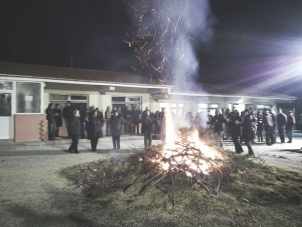 &Pi;&omicron;&lambda;&iota;&tau;&iota;&sigma;&tau;&iota;&kappa;ό&sigmaf; &Sigma;ύ&lambda;&lambda;&omicron;&gamma;&omicron;&sigmaf; &Alpha;&mu;&upsilon;&gamma;&delta;&alpha;&lambda;&iota;ώ&nu;: &Alpha;&pi;ό&kappa;&rho;&iota;&epsilon;&sigmaf; 2020