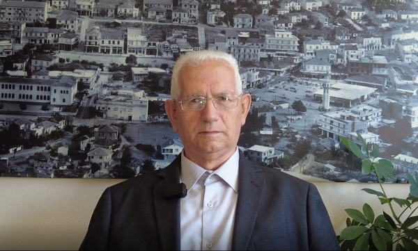 &Iota;&Omega;&Alpha;&Nu;&Nu;&Eta;&Sigma; &Chi;&Alpha;&Sigma;&Iota;&Omega;&Tau;&Eta;&Sigma; - &Omicron;&iota; &epsilon;&chi;&theta;&rho;&omicron;ί &tau;&omicron;&upsilon; &Chi;&rho;&iota;&sigma;&tau;&omicron;ύ. (VIDEO)