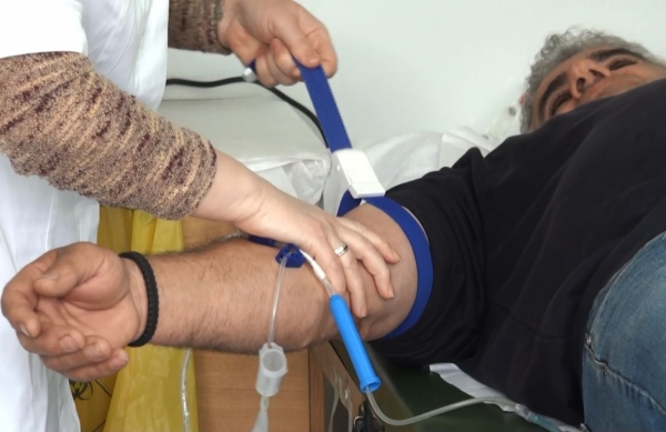 &Eta; "&Epsilon; &Lambda; &Pi; &Iota; &Delta; &Alpha;" &Kappa;&Alpha;&Nu;&Epsilon;&Iota; &Epsilon;&Kappa;&Kappa;&Lambda;&Eta;&Sigma;&Eta; &Gamma;&Iota;&Alpha; &Alpha;&Iota;&Mu;&Alpha;