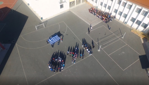 &Tau;&omicron; "&Omicron;&Chi;&Iota;" &alpha;&pi;&omicron; &tau;&omicron;&upsilon;&sigmaf; &mu;&alpha;&theta;&eta;&tau;έ&sigmaf; &tau;&omicron;&upsilon; 1&omicron;&upsilon; &Gamma;&upsilon;&mu;&nu;&alpha;&sigma;ί&omicron;&upsilon; &Gamma;&rho;&epsilon;&beta;&epsilon;&nu;ώ&nu;  (VIDEO)