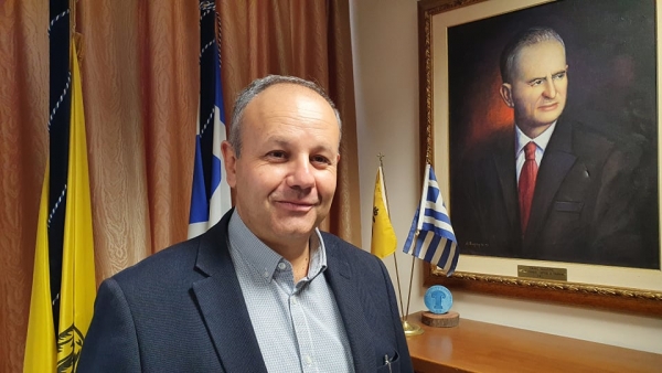 &Omicron; &Alpha;&Nu;&Tau;&Iota;&Pi;&Epsilon;&Rho;&Iota;&Phi;&Epsilon;&Rho;&Epsilon;&Iota;&Alpha;&Rho;&Chi;&Eta;&Sigma; &Alpha;&Gamma;&Rho;&Omicron;&Tau;&Iota;&Kappa;&Eta;&Sigma; &Alpha;&Nu;&Alpha;&Pi;&Tau;&Upsilon;&Xi;&Eta;&Sigma; &Sigma;&Tau;&Omicron; &Kappa;&Epsilon;&Nu;&Tau;&Rho;&Iota;&Kappa;&Omicron; &Delta;&Epsilon;&Lambda;&Tau;&Iota;&Omicron; &Tau;&Omicron;&Upsilon; WEST (video)