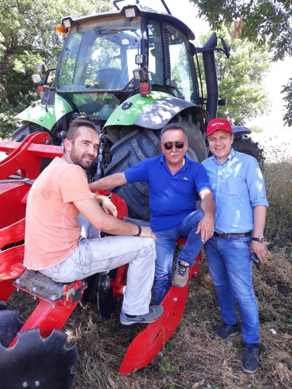 &Eta; &epsilon;&pi;&iota;&chi;&epsilon;ί&rho;&eta;&sigma;&eta; &Pi;&alpha;&nu;&alpha;&gamma;&iota;&omega;&tau;ό&pi;&omicron;&upsilon;&lambda;&omicron;&sigmaf; &alpha;&nu;&epsilon;&beta;ά&zeta;&epsilon;&iota; &kappa;&alpha;&iota; ά&lambda;&lambda;&omicron; &tau;&omicron; &alpha;&gamma;&rho;&omicron;&tau;&iota;&kappa;ό &theta;&epsilon;&rho;&mu;ό&mu;&epsilon;&tau;&rho;&omicron;!