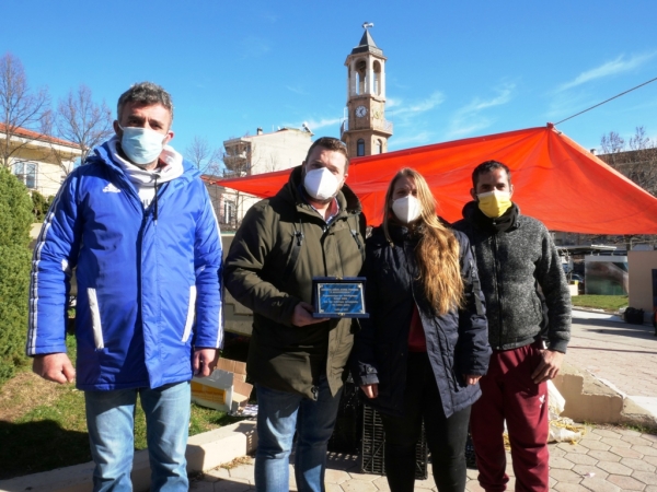 &Delta;ή&mu;&omicron;&sigmaf; &Gamma;&rho;&epsilon;&beta;&epsilon;&nu;ώ&nu;: &Tau;&iota;&mu;&eta;&tau;&iota;&kappa;ή &pi;&lambda;&alpha;&kappa;έ&tau;&alpha; &tau;&omicron;&upsilon; &Sigma;&omega;&mu;&alpha;&tau;&epsilon;ί&omicron;&upsilon; &Lambda;&alpha;ϊ&kappa;ή&sigmaf; &Alpha;&gamma;&omicron;&rho;ά&sigmaf; &Gamma;&rho;&epsilon;&beta;&epsilon;&nu;ώ&nu; &pi;&rho;&omicron;&sigmaf; &tau;&omicron;&nu; &Alpha;&nu;&tau;&iota;&delta;ή&mu;&alpha;&rho;&chi;&omicron; &Zeta;ή&sigma;&eta; &Kappa;&iota;ά&kappa;&alpha;