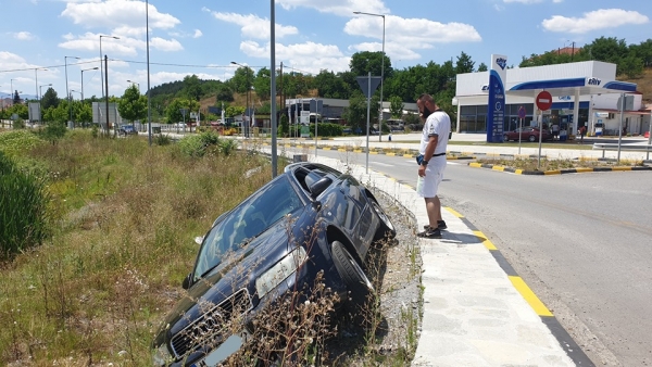 &Omicron; &delta;&rho;ό&mu;&omicron;&sigmaf; &delta;&epsilon;&nu; &epsilon;ί&chi;&epsilon; &mu;&pi;ά&rho;&epsilon;&sigmaf; &alpha;&lambda;&lambda;ά.. &omicron; &omicron;&delta;&eta;&gamma;ό&sigmaf; &tau;&omicron;&upsilon; &alpha;&upsilon;&tau;&omicron;&kappa;&iota;&nu;ή&tau;&omicron;&upsilon; &epsilon;ί&chi;&epsilon; Ά&gamma;&iota;&omicron;!!