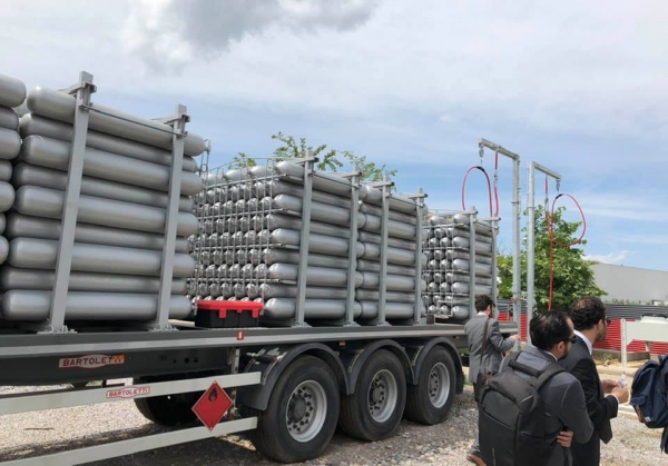 &Xi;&epsilon;&kappa;ί&nu;&eta;&sigma;&alpha;&nu; &omicron;&iota; &epsilon;&rho;&gamma;&alpha;&sigma;ί&epsilon;&sigmaf; &kappa;&alpha;&tau;&alpha;&sigma;&kappa;&epsilon;&upsilon;ή&sigmaf; &tau;&omicron;&upsilon; &delta;&iota;&kappa;&tau;ύ&omicron;&upsilon; &delta;&iota;&alpha;&nu;&omicron;&mu;ή&sigmaf; &phi;&upsilon;&sigma;&iota;&kappa;&omicron;ύ &alpha;&epsilon;&rho;ί&omicron;&upsilon; &sigma;&tau;&eta; &Delta;&epsilon;&sigma;&kappa;ά&tau;&eta;